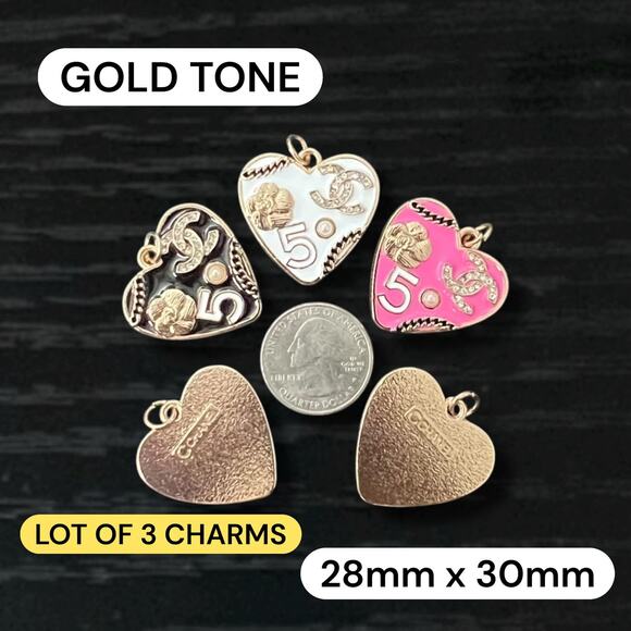 Lot of 3 CC Large Heart Zipper Pull Button Charms 28mm x 30mm - Picture 1 of 1